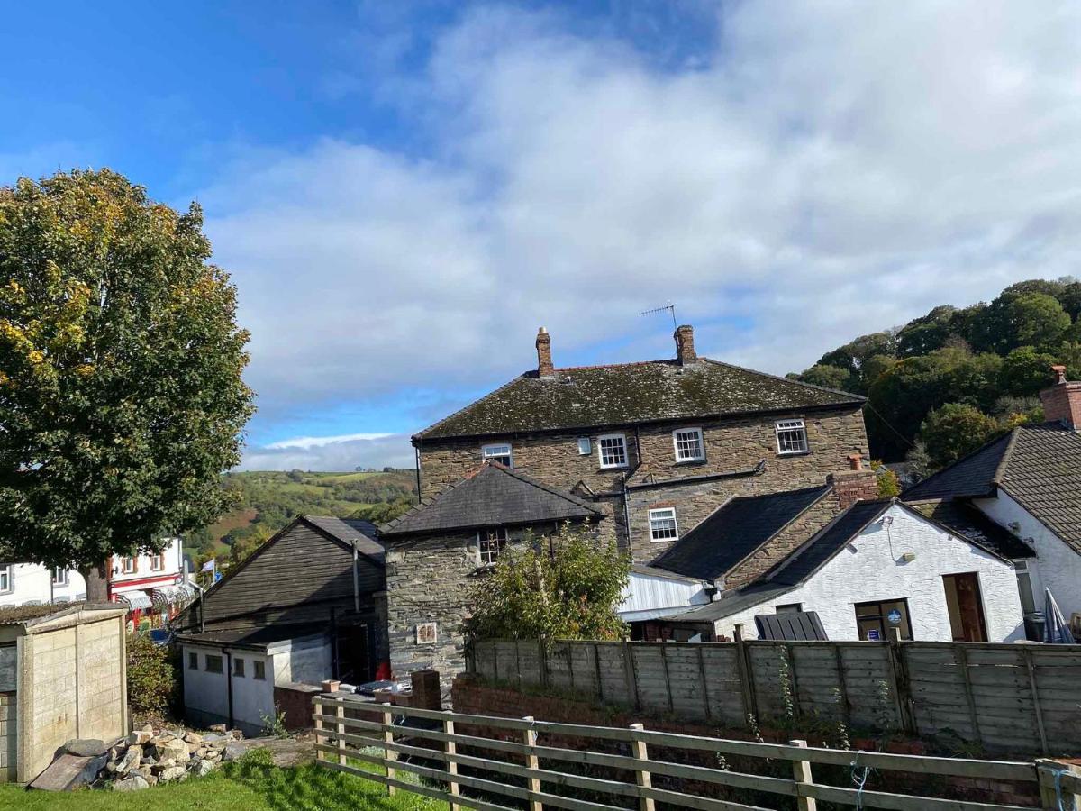 Oyo Glyn Valley Hotel Glyn Ceiriog ภายนอก รูปภาพ