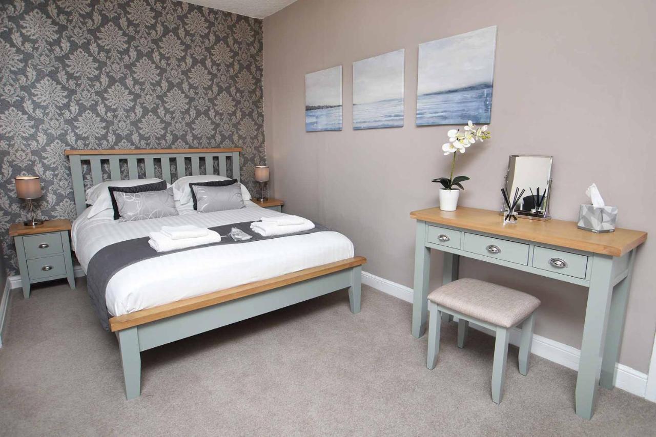 Oyo Glyn Valley Hotel Glyn Ceiriog ภายนอก รูปภาพ
