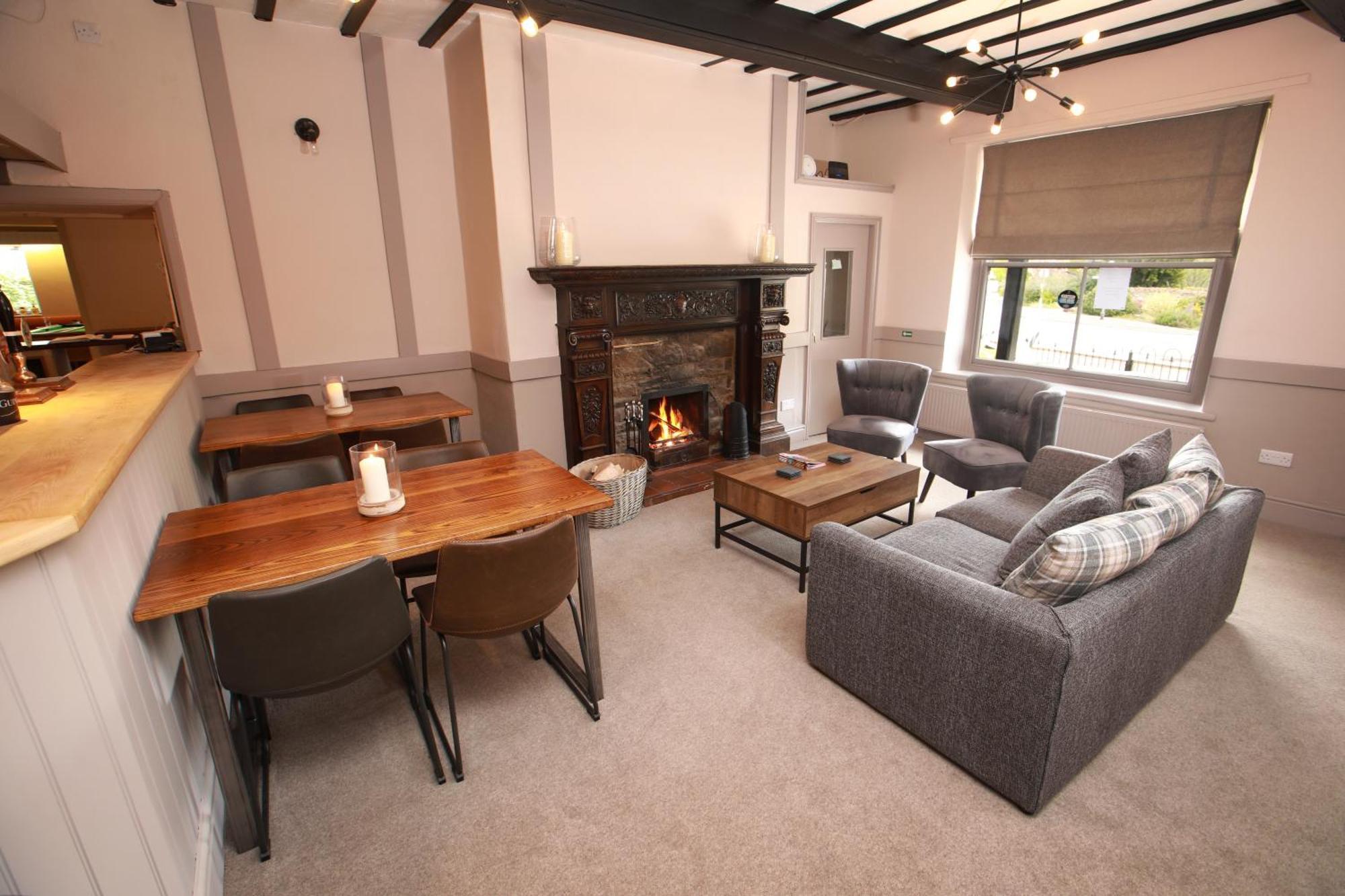 Oyo Glyn Valley Hotel Glyn Ceiriog ภายนอก รูปภาพ