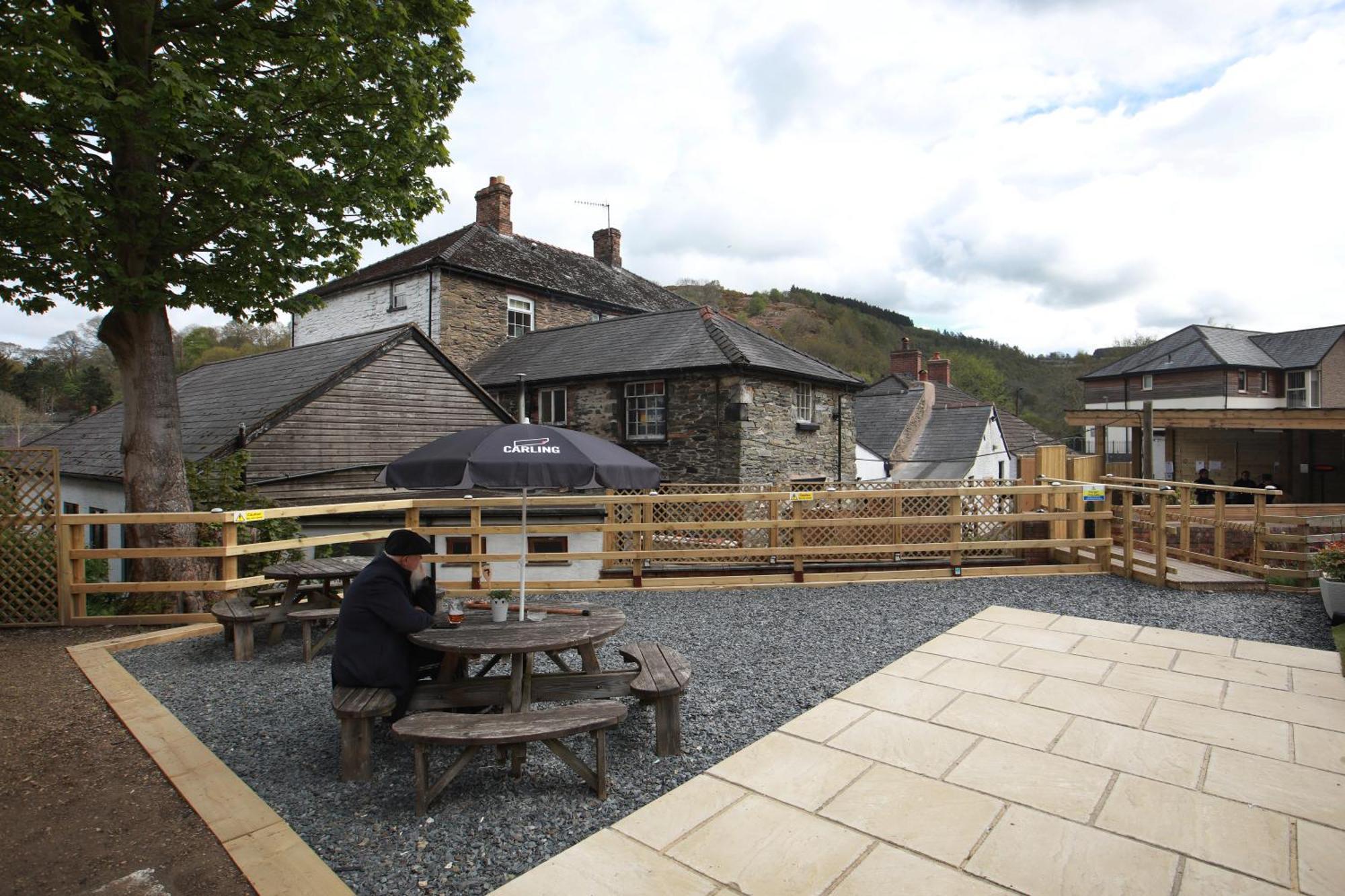 Oyo Glyn Valley Hotel Glyn Ceiriog ภายนอก รูปภาพ