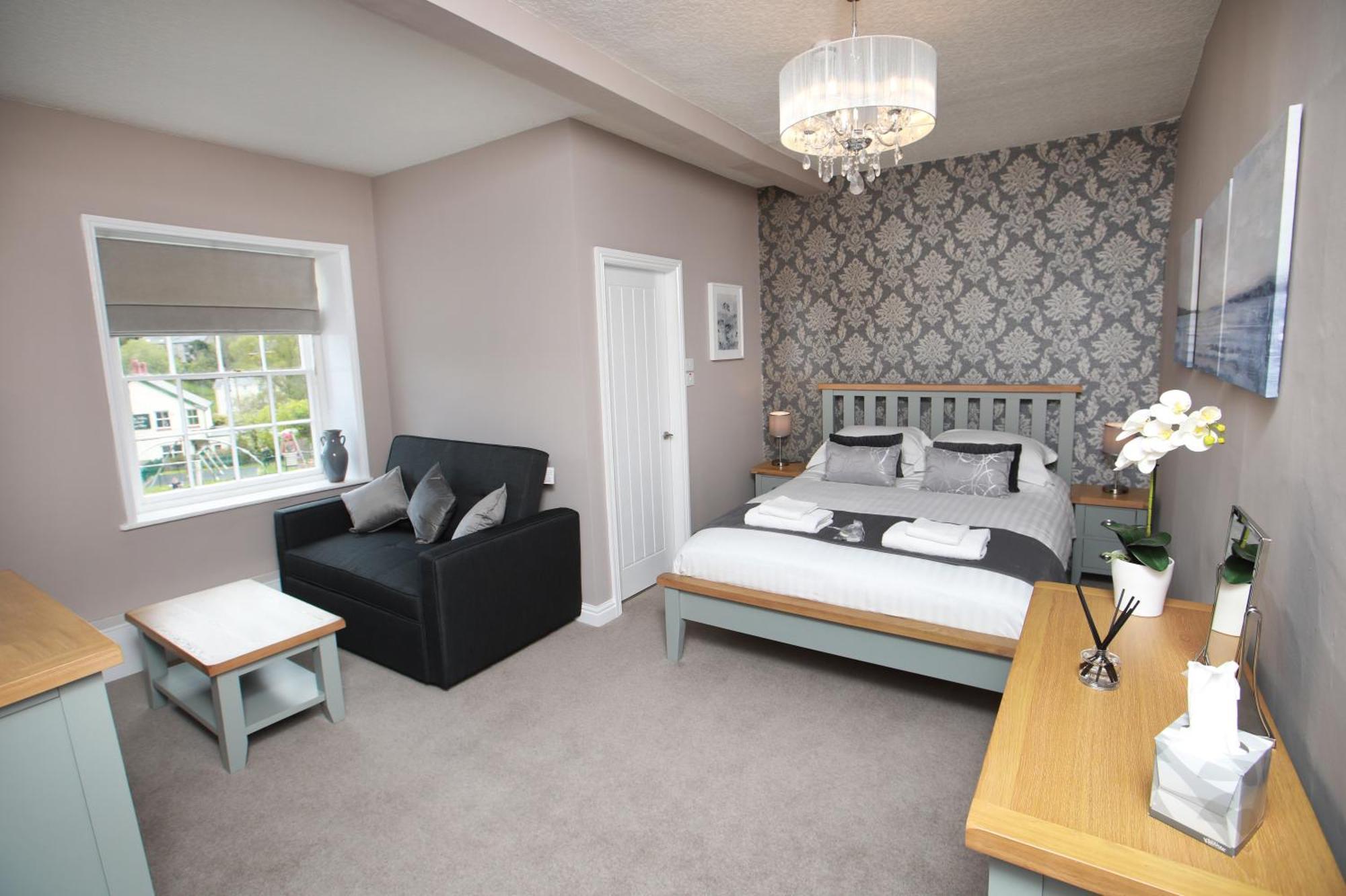 Oyo Glyn Valley Hotel Glyn Ceiriog ภายนอก รูปภาพ