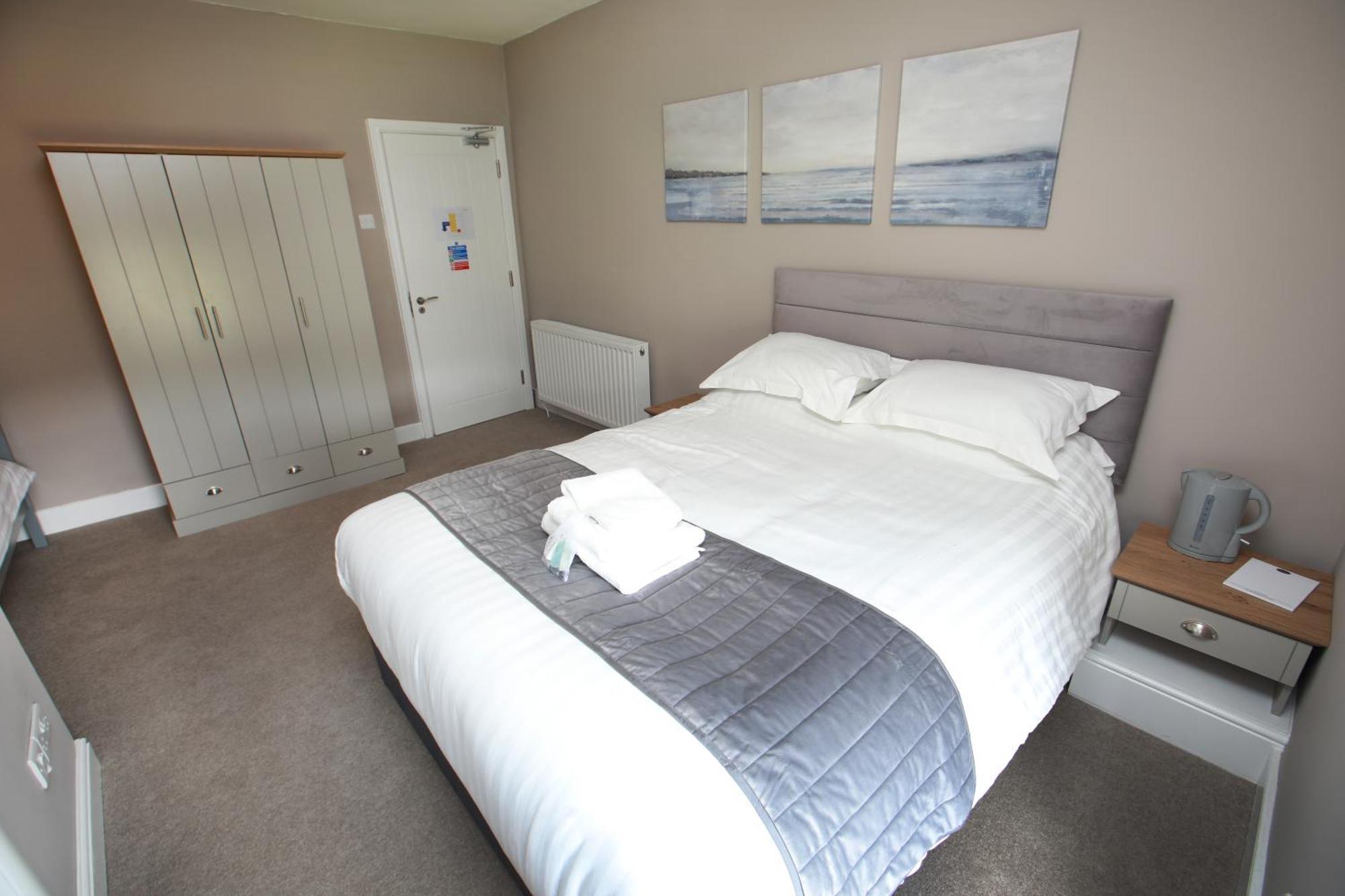 Oyo Glyn Valley Hotel Glyn Ceiriog ภายนอก รูปภาพ